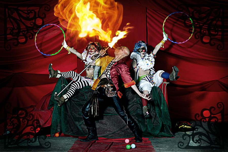 らぷらす C101金曜西は08a コスプレ オリジナルサーカス クラウン ゆーやさん クラウン 紀央さん Kiot4 火吹き男 らぷらす Photo 憲伸さん Kenshin Abnz レタッチ Tomozoさん Tomozouamerico Http T Co Gkg7f3kbrg Twitter らぷらす C101金曜西は08a コスプレ オリジナルサーカス クラウン ゆーやさん クラウン 紀央さん Kiot4 火吹き男 らぷらす Photo 憲伸さん Kenshin Abnz レタッチ Tomozoさん Tomozouamerico Http T Co Gkg7f3kbrg Twitter