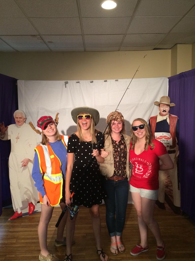 CSUKappaDelta's tweet image. Thank you @CSUPhiKaps for having us at your philanthropy tonight! We had a great time! #GreekUnity #CSU #fishfry