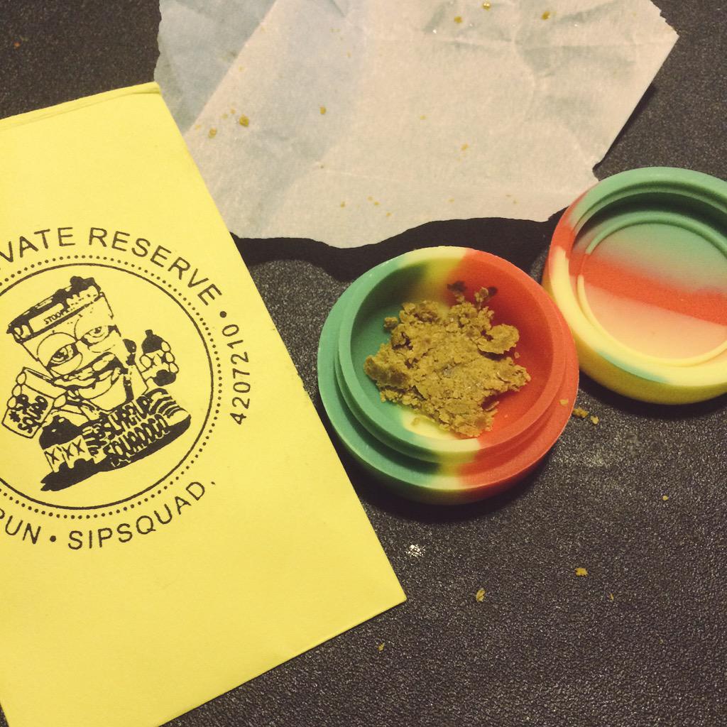 New_KiiD_'s tweet photo. crumble time 🔌🔌🔌
#putemonwax http://t.co/ihtKj4cpz7
