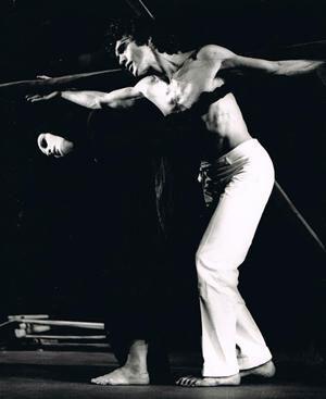m_peter_johnson's tweet photo. The last guru of modern dance. #Cohan90 #RambertSchool @ThePlaceLondon http://t.co/dojUzQRGMB