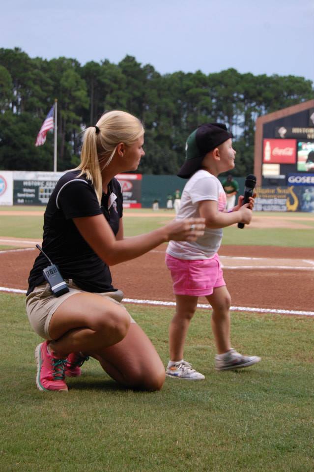 TeamAlexa1's tweet photo. Making a slideshow and came across these. What a great time Alexa had! Missing her! @gnatethegnat @gnatsbaseball http://t.co/Cm0QGaLZnu