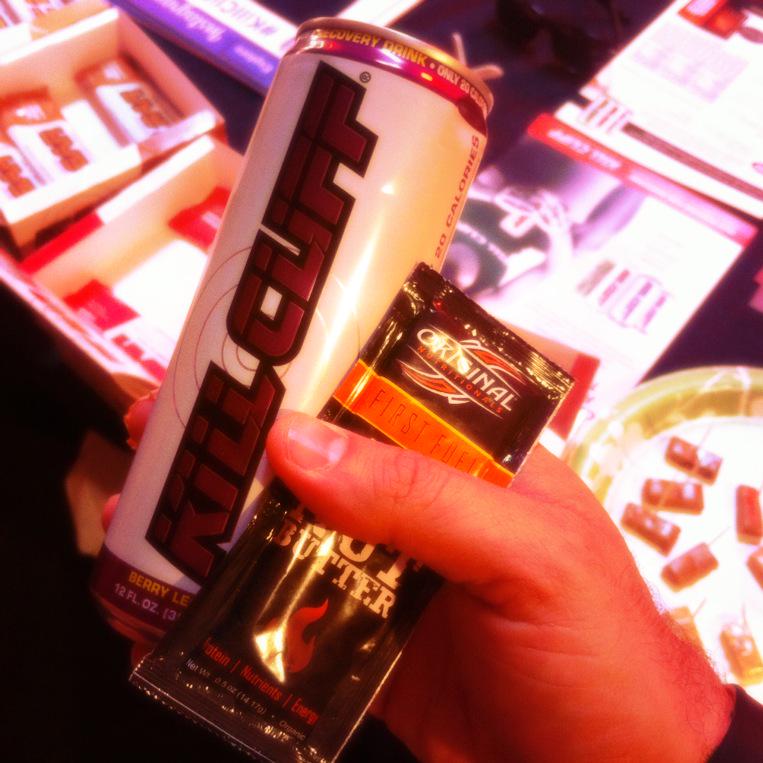 My #BerryLegit snack tonight <a href="/KILLCLIFF/">KILL CLIFF</a> <a href="/ONutritionals/">OriginalNutritionals</a>
