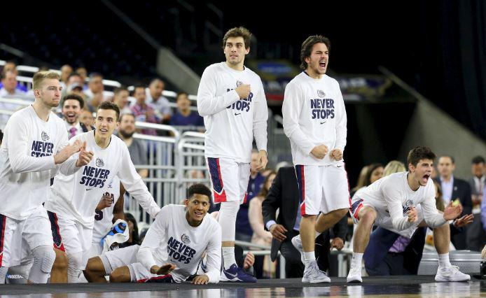 tjohnny09's tweet photo. “@SportsCenter:2seed Gonzaga cruises past 11seed UCLA,74-62.Zags advance to Elite 8 for 1st time since 1999. http://t.co/t6TzNobWXg” #GoZags