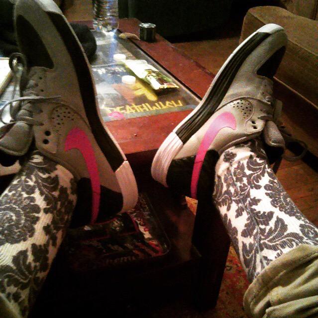 Low Lyfe Socks tweet media