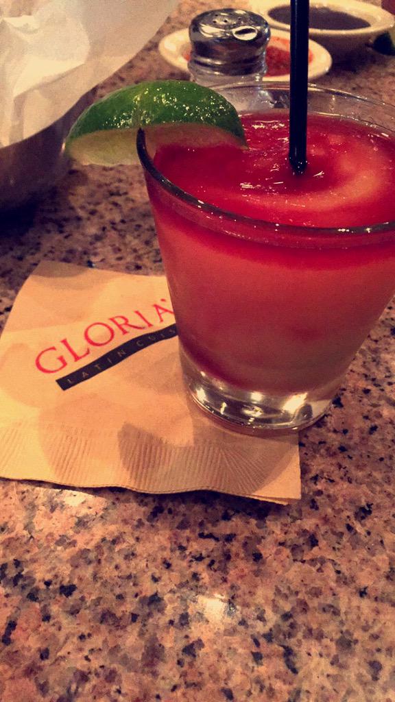 teighlyr_'s tweet image. If you go to @GloriasDFW and don't mention them, did you really even go? @snd0133 @3DVN #MissedYou #GladImBack