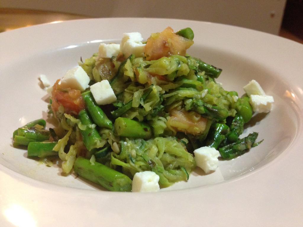 JessicaMacquart's tweet image. Abs are made in the kitchen! #fitness #motivation #Coach #beachbody