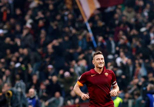 GOAL_ID's tweet photo. Sejarah Hari Ini (28 Maret): Awal Kisah Cinta Abadi Francesco #Totti &amp; @OfficialASRoma - http://t.co/bbnKR2XiMl http://t.co/31yWGcFiuC