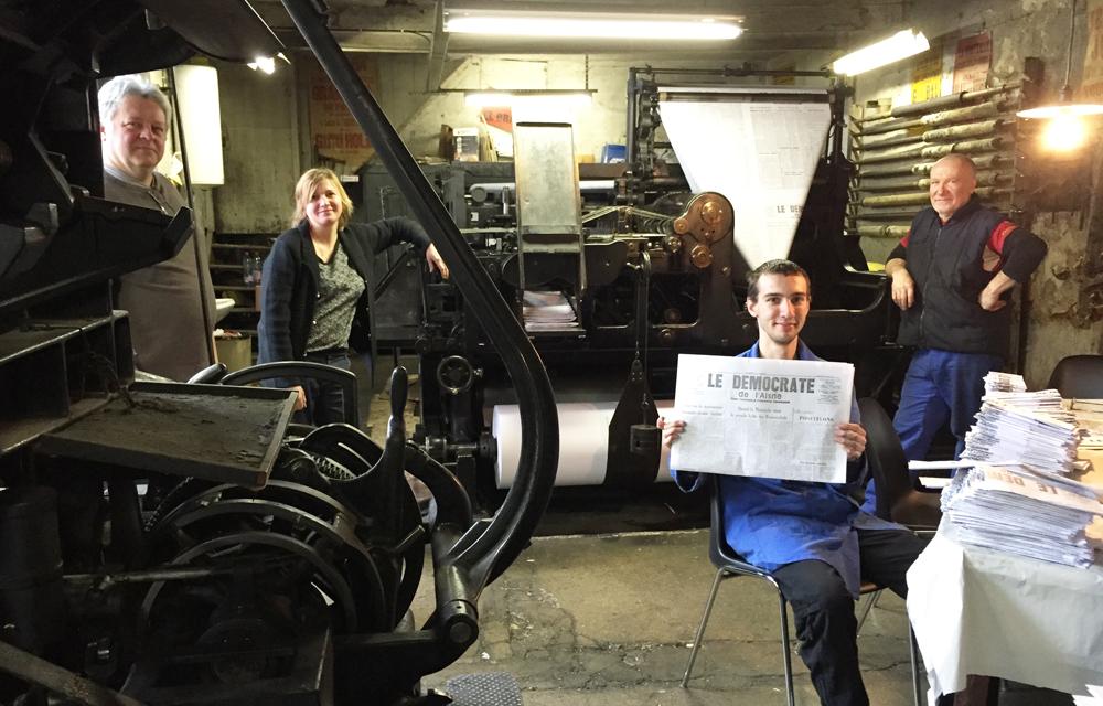 CyrilPetit's tweet photo. Le Démocrate de l'Aisne, 100% plomb, 0% web. Et pourtant le journal va bien. #Printlive. http://t.co/ViZDMRC8ht http://t.co/2oyAgn4x3M