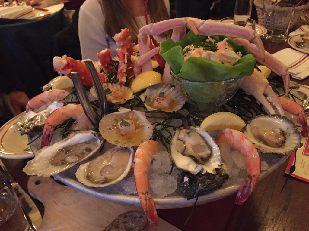 HoopesLindsay's tweet photo. Eating amazing seafood at Le Dip! Oh, and having some fabulous Hoopes wine! http://t.co/iIfCaxaeQx
