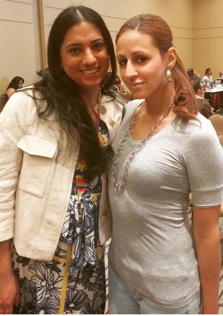 Vane_toria's tweet photo. #COV4 #NTAVC15 http://t.co/t7f3OmdZ1x