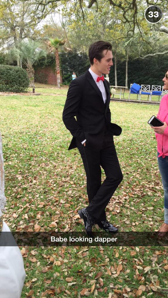 Chlooeee23's tweet photo. @marcusjohns 2 days! Until we get to see you go back to prom πππ subscribe to Marcus to see!! #MarcusGoesBackToProm http://t.co/GMu3pRdzbW