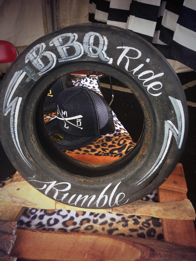xRMBLx tweet picture