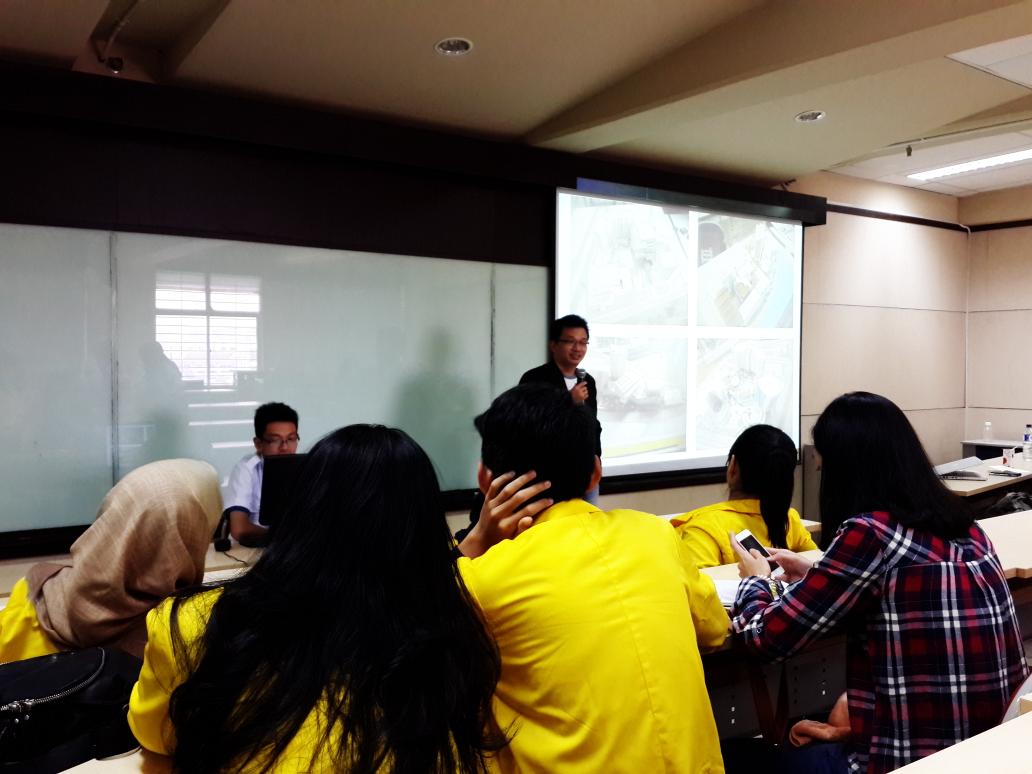 IMA_FTUI's tweet photo. [KUNJUNGAN UNTAR - LIVE TWEET]
Saat ini sedang berlangsung sesi presentasi dari Universitas Tarumanagara http://t.co/1C5TGLvG1C