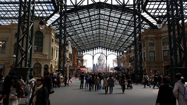 アメリカの障害者優先プログラム変更と 東京ディズニーリゾートの取り組みについて Togetter