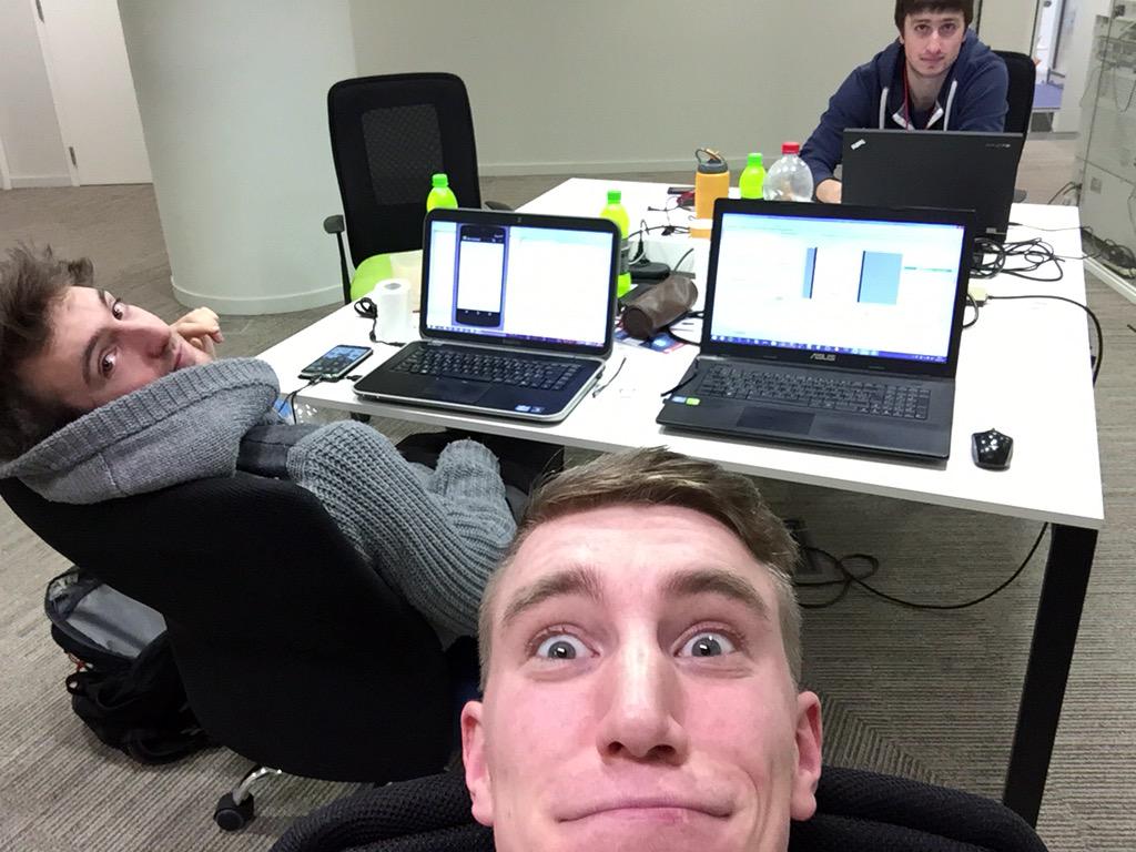 RomainB93's tweet photo. Coding all night #BeHackathon  #Survivor  #sleepingIsCheating http://t.co/tX2OhhRRkv