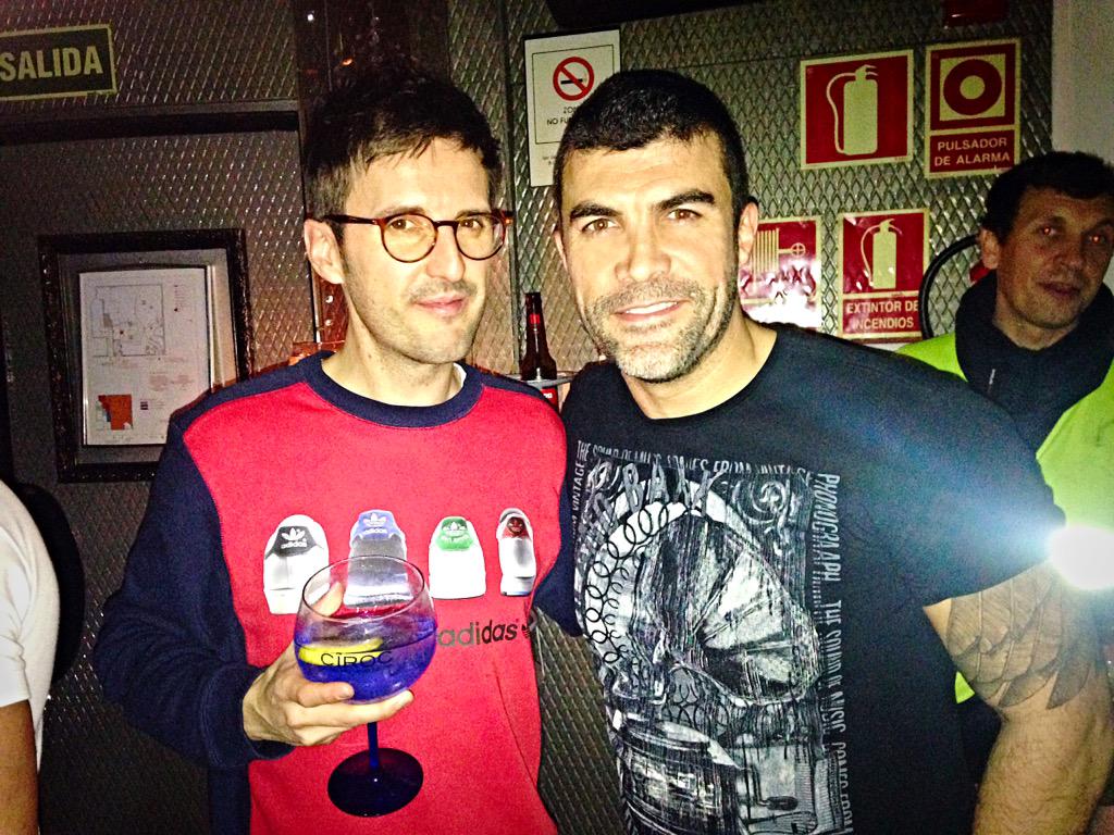 FranMasOne's tweet image. Con el gran humorista, actor, músico y presentador @JulianLopez #recuerdo mi cumpleaños en #Smonka @ParamountComedy