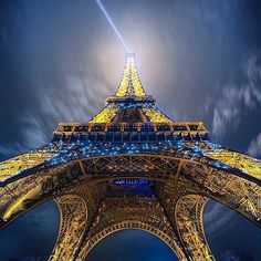 TopPinterestPin's tweet image. Amazing Eiffel Tower!!

ift.tt/1G1l5PM ... #PinOfTheDay