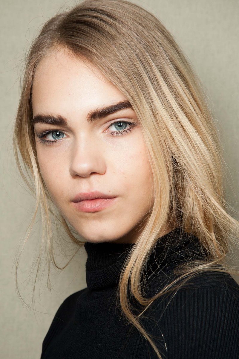femalemodelsbot's tweet image. Line Brems (Danish model, born in 1997) at Giambattista Valli &amp;amp; Tommy Hilfiger FW 2015