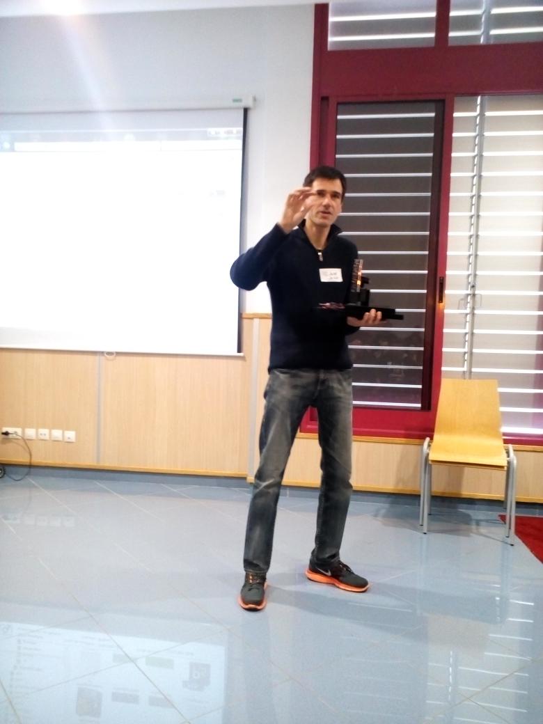 Obscuro's tweet image. Muy curioso el arDusplay de @jjdrones #ArduinoD15TF #ArduinoD15