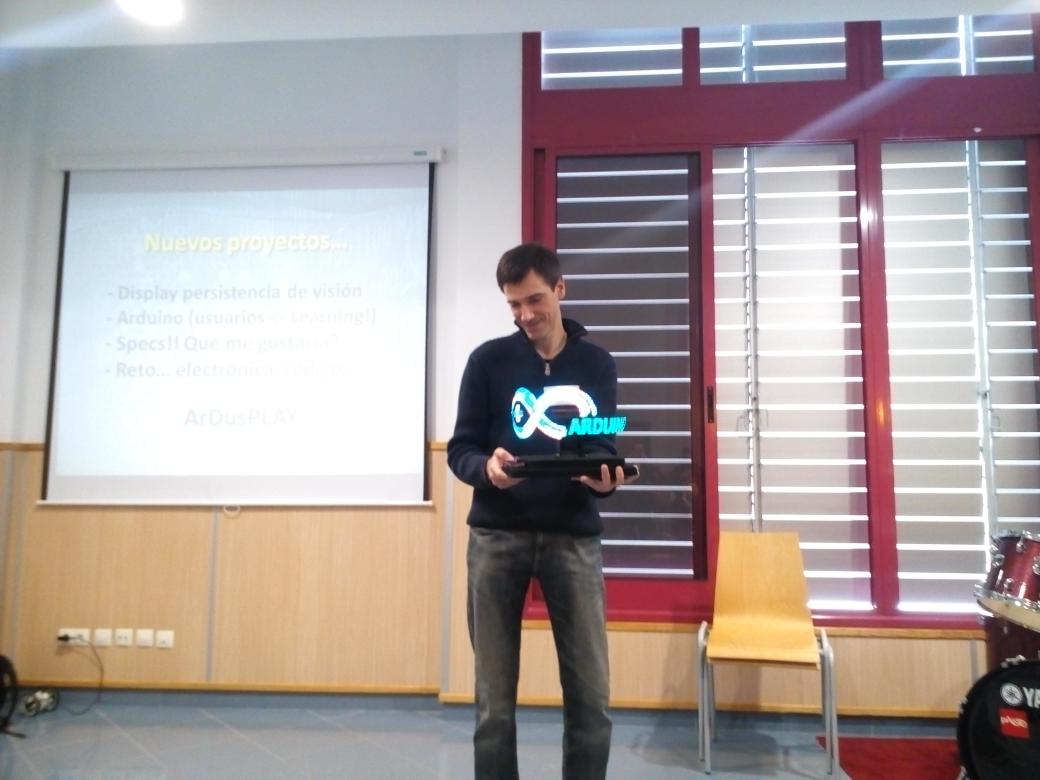 Obscuro's tweet image. Muy curioso el arDusplay de @jjdrones #ArduinoD15TF #ArduinoD15