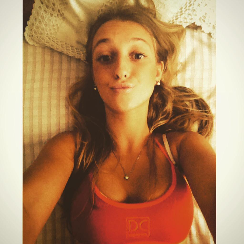 NatiBrendaSosa's tweet image. Bueeen dia !! #trainingStyle