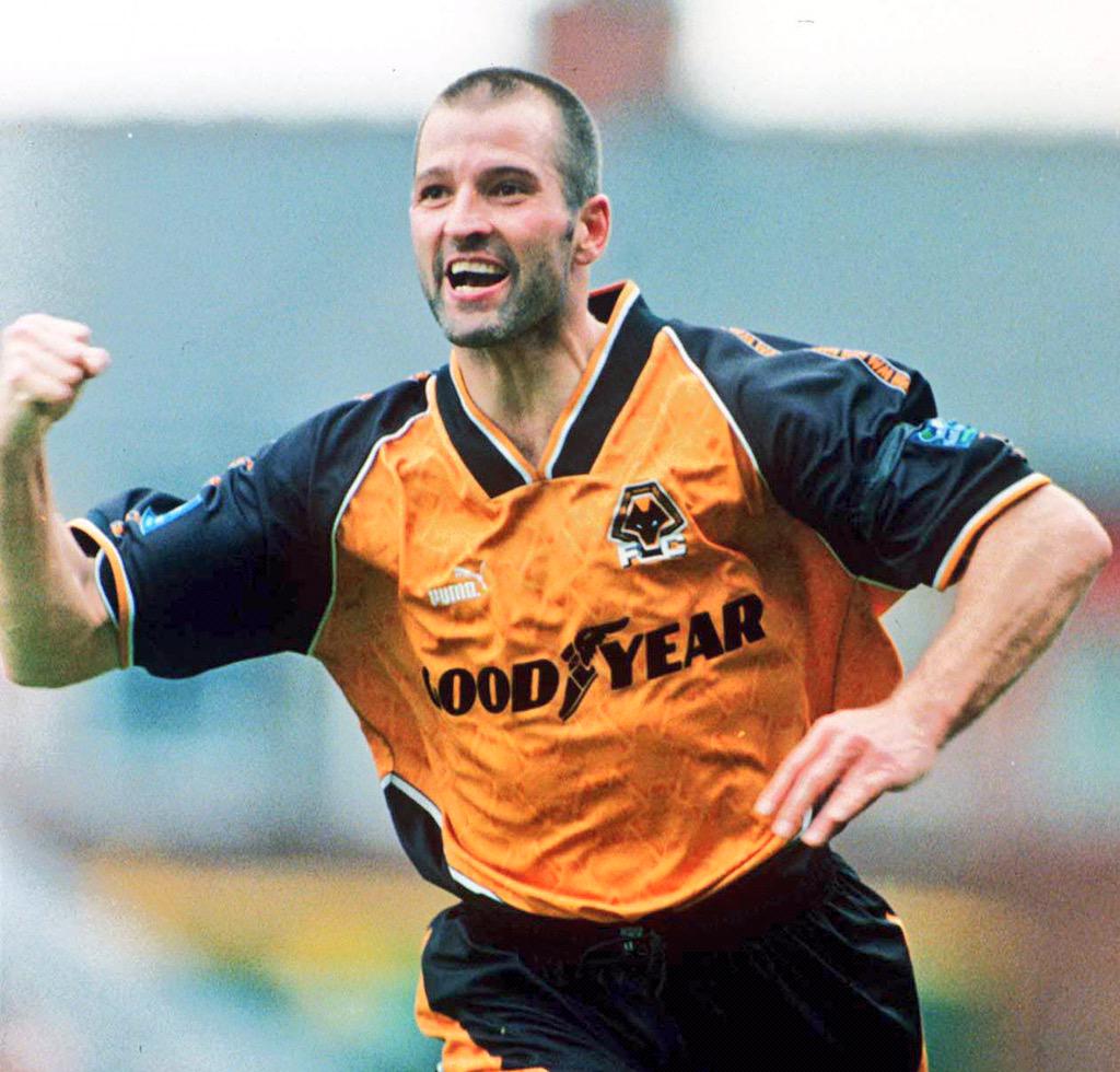 Happy 50th Birthday to Steve Bull MBE
306 goals in 561 for Wolves including 18 HTs - Bostin\!
 