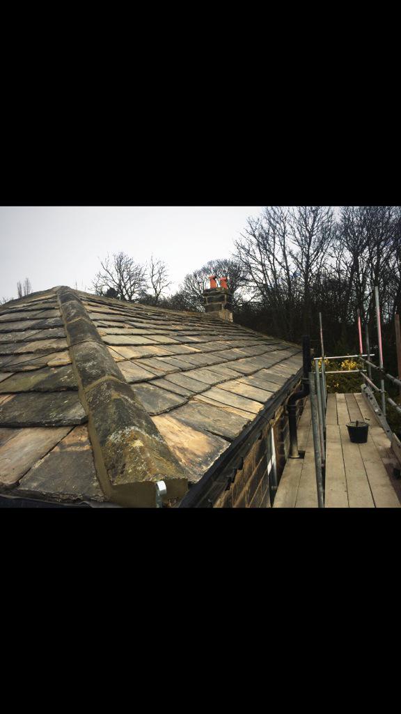 Stone slate roof just finished #heritageroofer #heritageroofing #stoneslateroofing #newroof