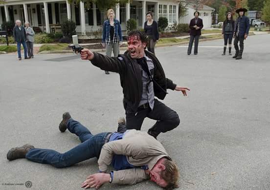 DaRealDixon tweet picture