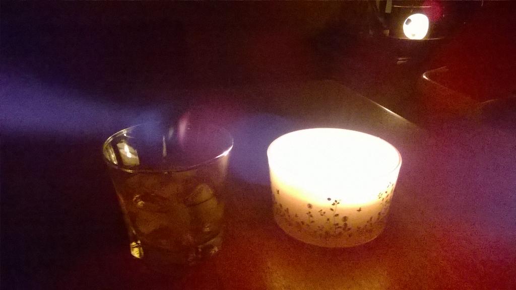 GreenHope42's tweet photo. #candles and #scotch 4 #earthhour good preparation 4 #pieride http://t.co/HFF0Hoamgw