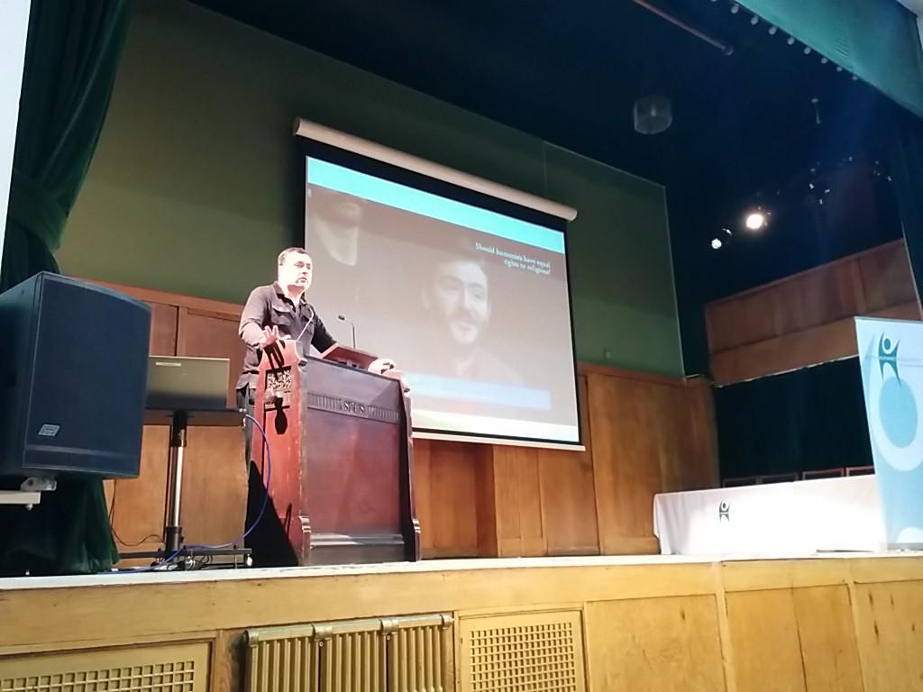 HumanistStudent's tweet photo. If you want to win an argument, try to be @andrewcopson - @mlpoulter #AHSCon http://t.co/RcI72x8O1x
