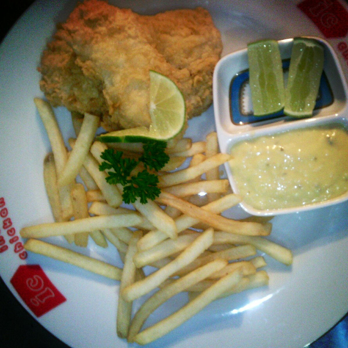 ic_caferesto's tweet photo. Fish &amp; Chip's #indochicken #diskon20% All item. http://t.co/t3wRTaW3LH
