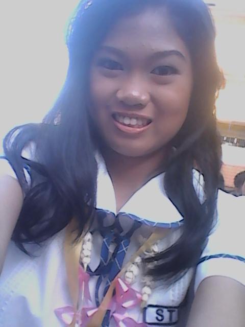 zdvybrrnts's tweet photo. End of high school life! Start of my journey to college life xD. :))
#batchFour #techvocfamisthebest! http://t.co/IldJrW1dRb