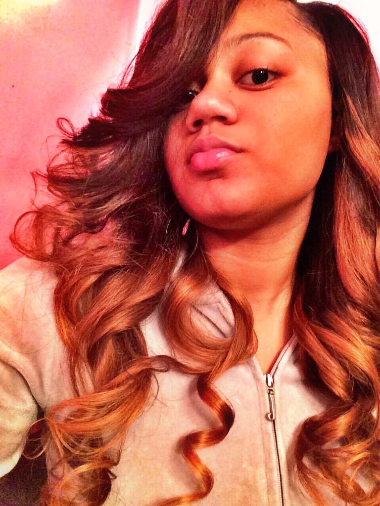 dearah_amor's tweet photo. Dee☀️💎💸💉 http://t.co/TthIlSdw3v