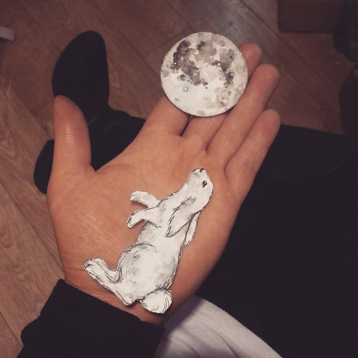 Making a cute baby commission today involving bunnies and a moon! My ink drawings cut out ready for foam mounting ☆