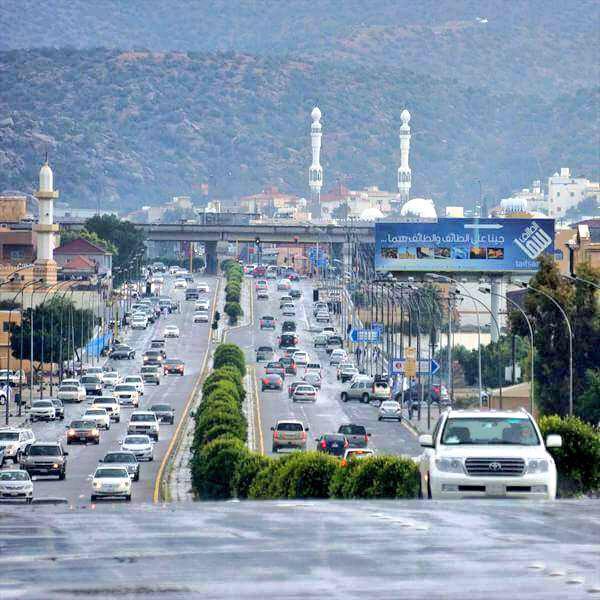 TAIF_____'s tweet photo. #بعض صور الطائف 
ما اجملك يا بنت السحاب والغمام 
ٰ
ٰ
#الطائف
#الطايف 
#الطائف_غيمة_ومطر http://t.co/EApH1ImnqT
