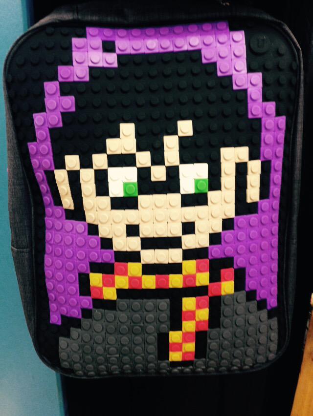 thepixelbar's tweet photo. From the Wizards @thepixelbar #HarryPotter #pixel #pixelbag #backpack #lego #pixelart http://t.co/Y40PJlbpR5
