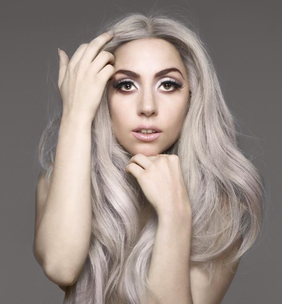 #HappyBirthdayLadyGaga! We 💛 you MOTHER MONSTER! 💋 <a href="/ladygaga/">Lady Gaga</a> --> on.vh1.com/15OKyKu