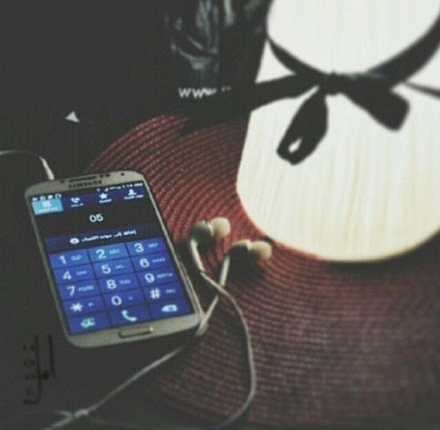 A7alH's tweet photo. يقولون رجم الحب منهو بغى يرقاه
وانا اقول منهو طاعني لايجي فاله http://t.co/Hx4VB3YBoh