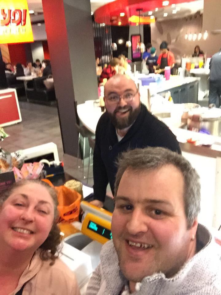 angpang95's tweet photo. @YOSushi had a fabulous night in Glasgow frasers yo! Sushi fantastic staff and food http://t.co/aeqd4bKak4