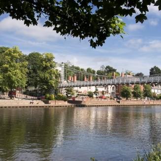 LanguageChester's tweet image. We offer programmes to all nationalities.Experience English life intertwined with language development #learnenglish