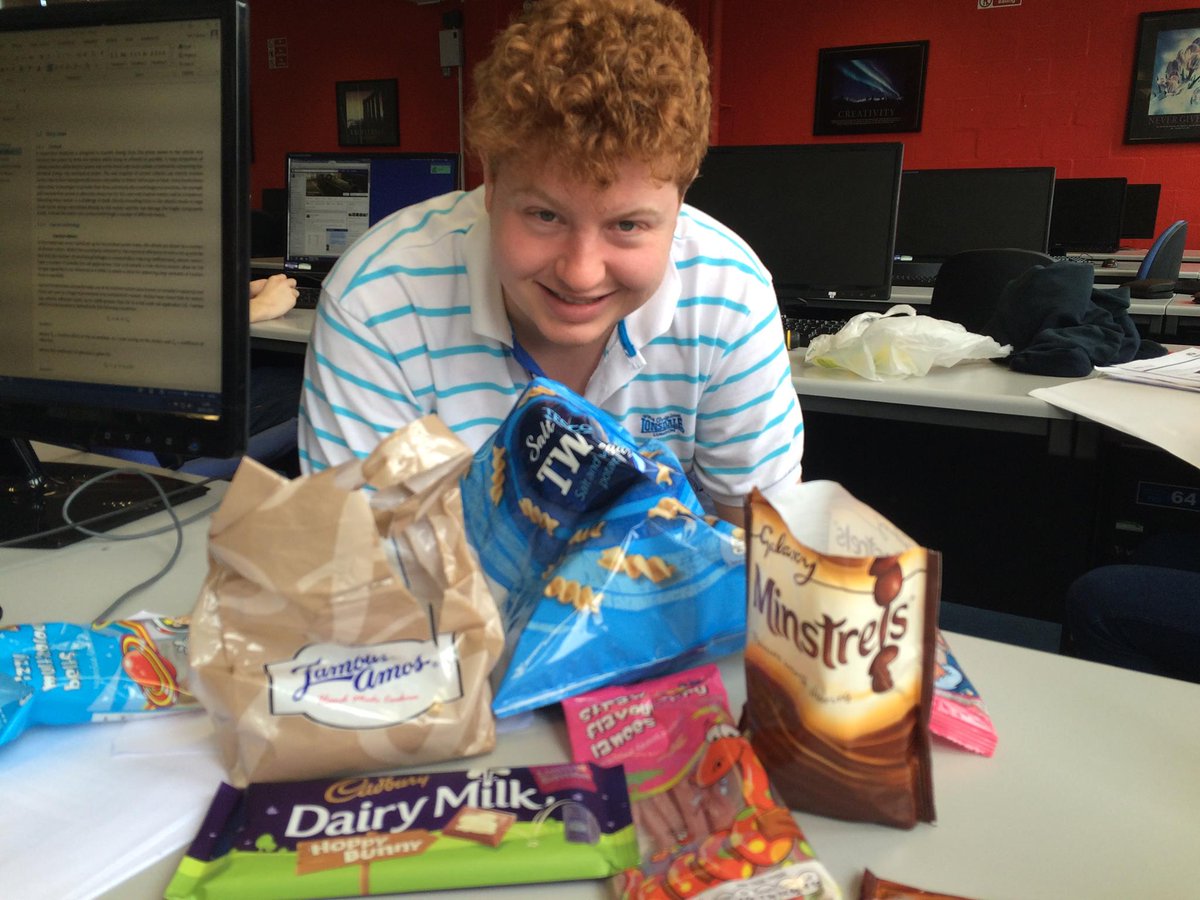 Saturday sugar stash #workhardplayhard #sugarcrash #sugargremlin  <a href="/Nestle/">Nestlé</a> <a href="/CadburyUK/">Cadbury UK</a> <a href="/DairyMilkIn/">Cadbury Dairy Milk</a> <a href="/Tesco/">Tesco</a>