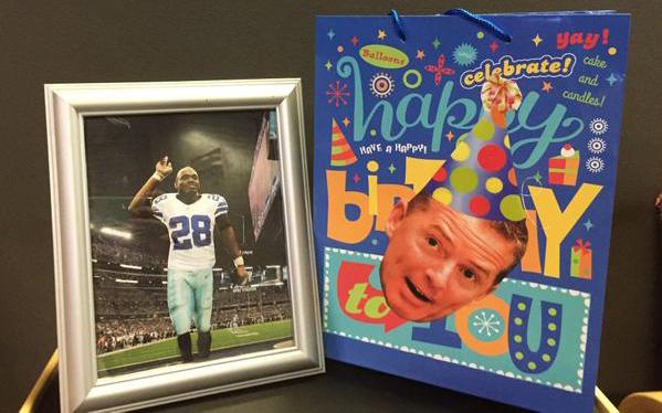 Happy birthday, Jason Garrett!

ICYMI, got him some birthday presents.

VIDEO:  