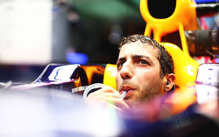 CapturedF1 tweet picture