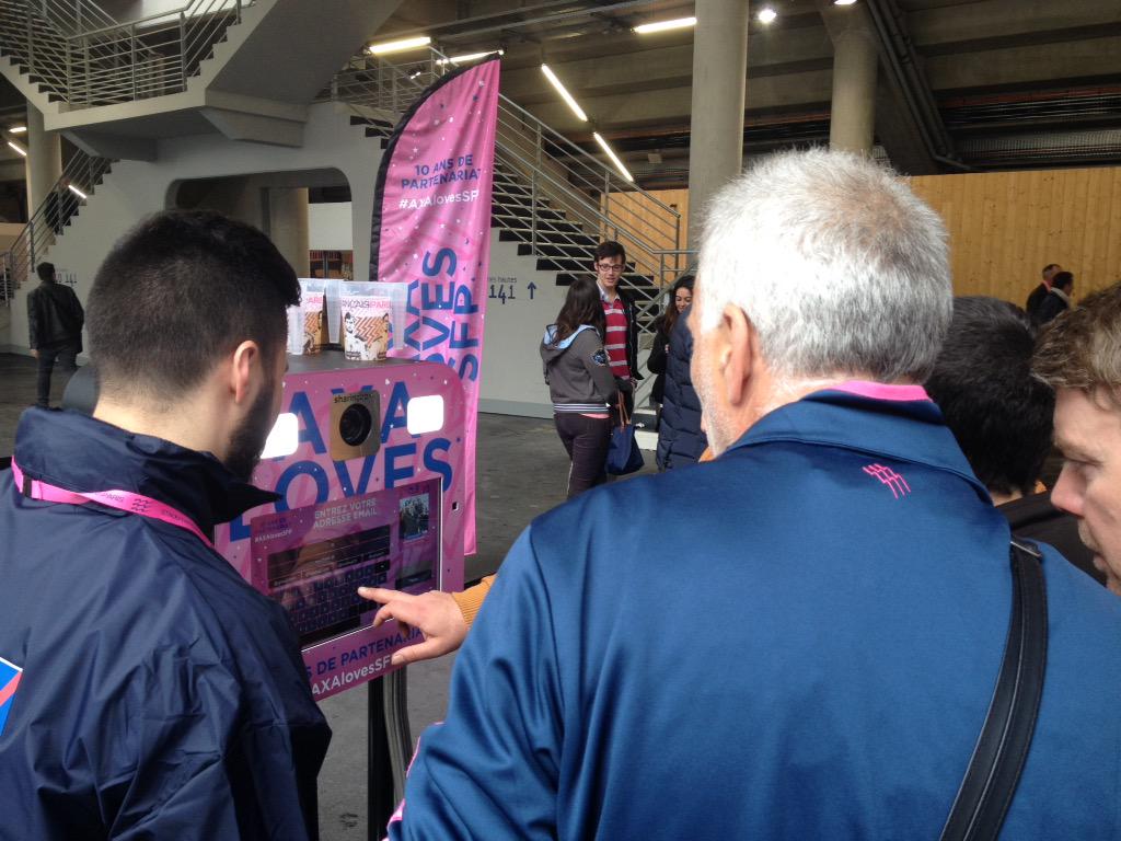 AXAFrance's tweet photo. Le Photocall #AXAlovesSFP vous attend pour célébrer le #rugby #SFPASM http://t.co/h9syxnsyG4