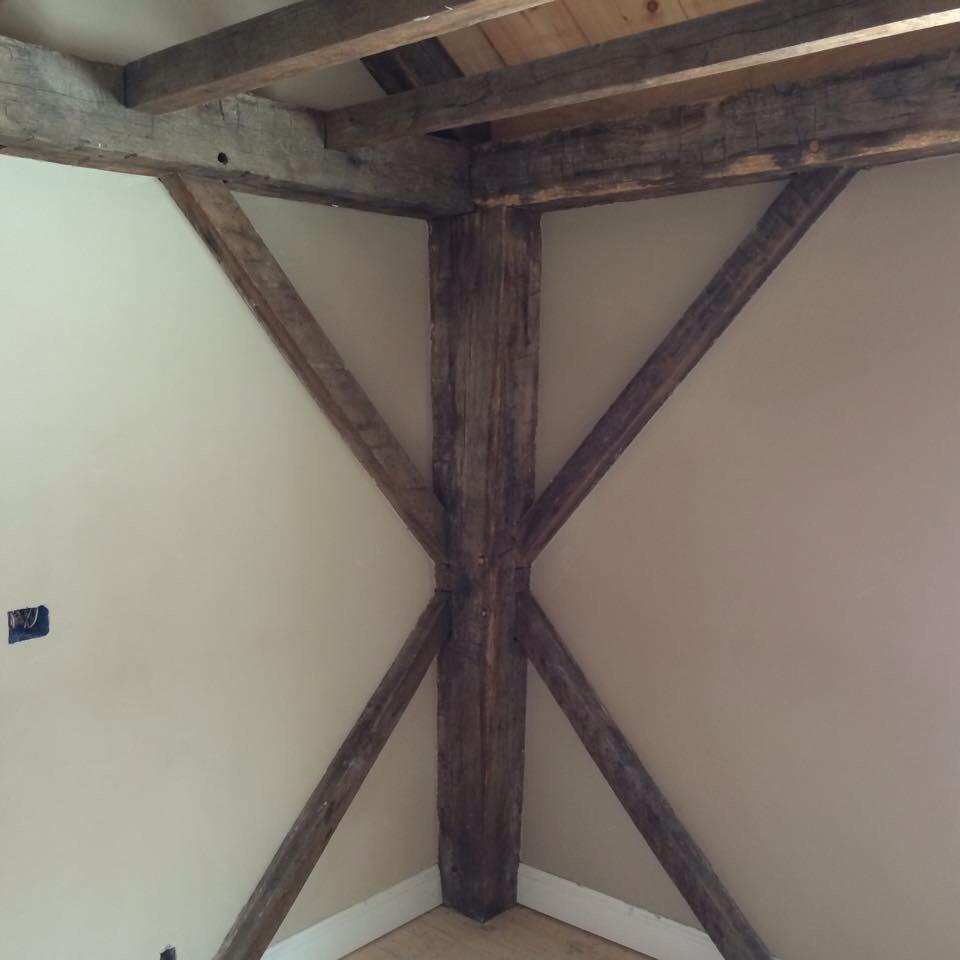 AtlanticDrywall's tweet photo. Structolite plaster - post and beam. #construction #plaster http://t.co/TEZ1x4qUMr