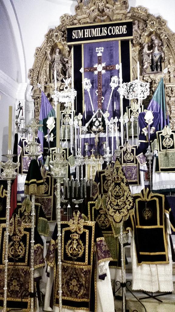 HUMILDADDELEBRI's tweet photo. Ahora ya si todo listo y preparado...#SemanaSanta2015 http://t.co/0XXSdx48PN