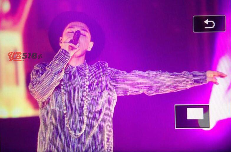 [28/3/15][Pho/Vid] GD, Taeyang và Seungri @ Fanmeeting ở Phúc Châu, TQ CBMDFGMUwAAjNk5