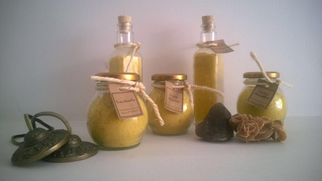 LOTOESSENTIALS's tweet photo. La Aromaterapia es una disciplina terapéutica que aprovecha las propiedades de los aceites extraídos de las plantas http://t.co/j13cRFyIu1