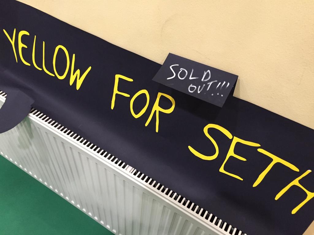 Mohssiah's tweet image. SOLD OUT!! RAISED 355 levs for #BubbleFoundation @ #mupleven stall yesterday in support for #yellowforseth !!