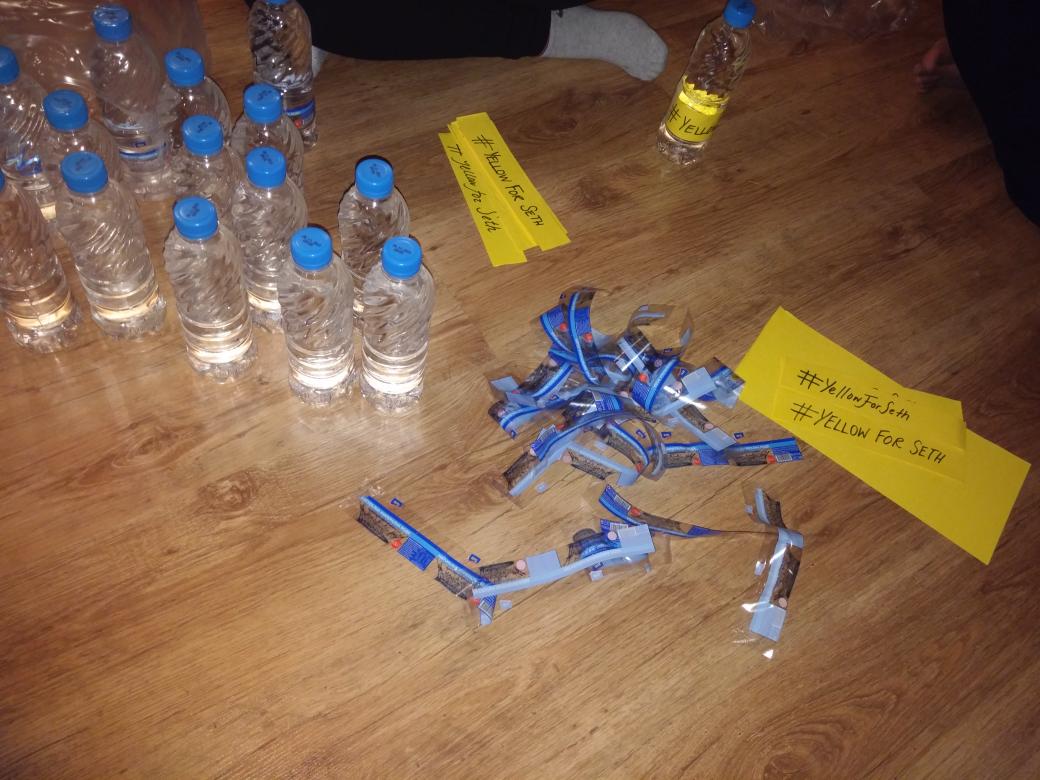 Mohssiah's tweet image. SOLD OUT!! RAISED 355 levs for #BubbleFoundation @ #mupleven stall yesterday in support for #yellowforseth !!